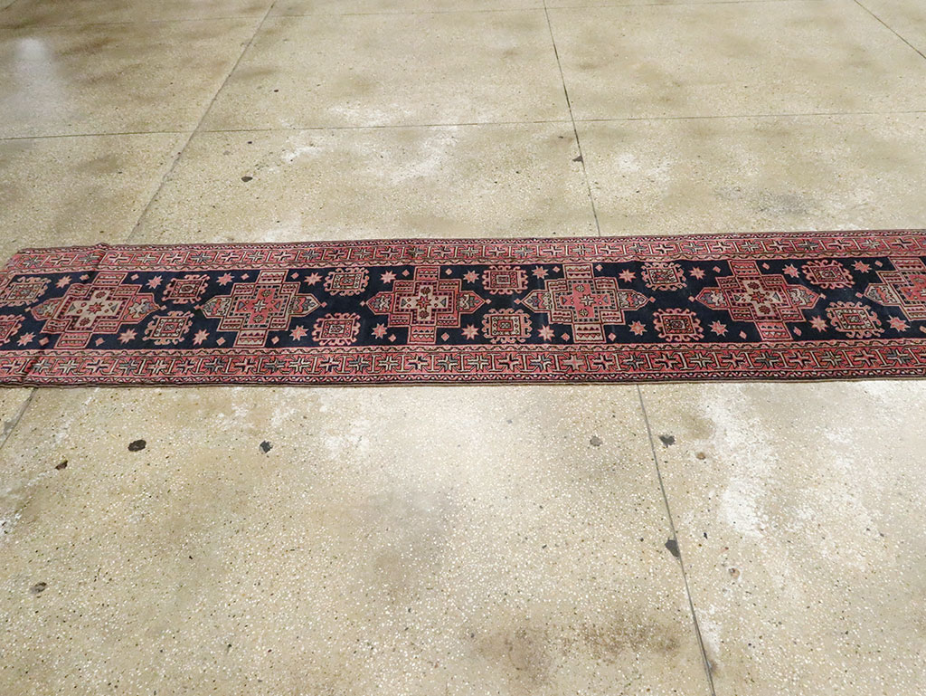 Antique Anatolian Runner, No.9525 - Galerie Shabab