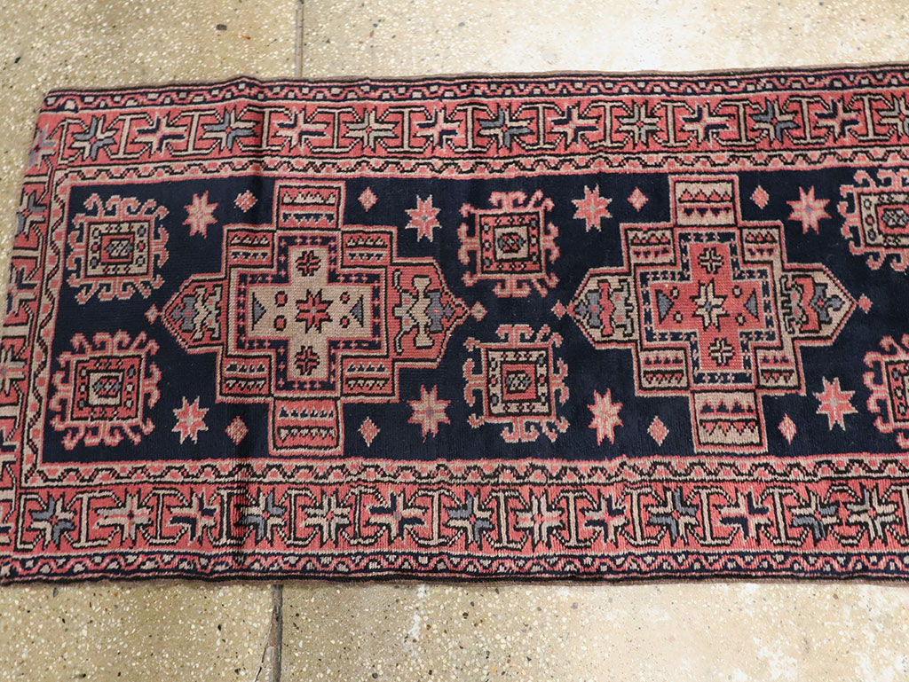 Antique Anatolian Runner, No.9525 - Galerie Shabab