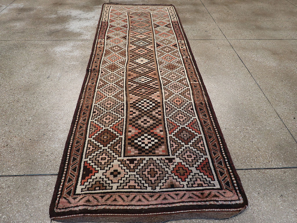 Antique Persian Kurdish Runner, No.9526 - Galerie Shabab