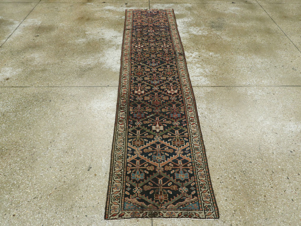 Antique Persian Kurdish Runner, No.9530 - Galerie Shabab