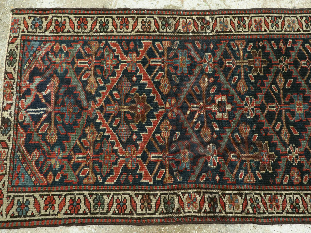 Antique Persian Kurdish Runner, No.9530 - Galerie Shabab