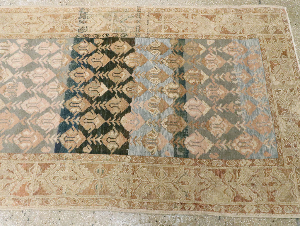 Antique Persian Malayer Runner, No.9541 - Galerie Shabab