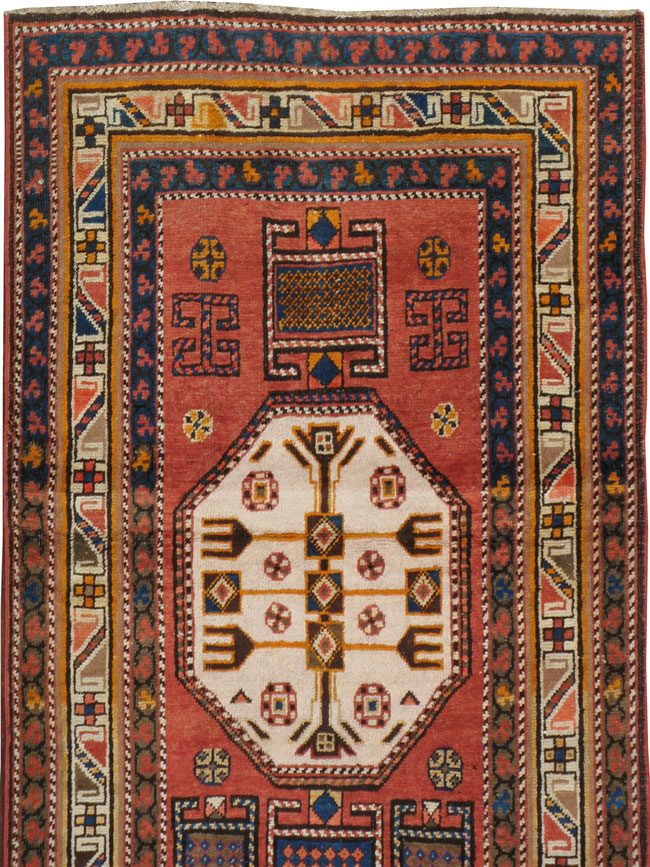 Antique Persian Heriz Long Runner, No.9566 - Galerie Shabab