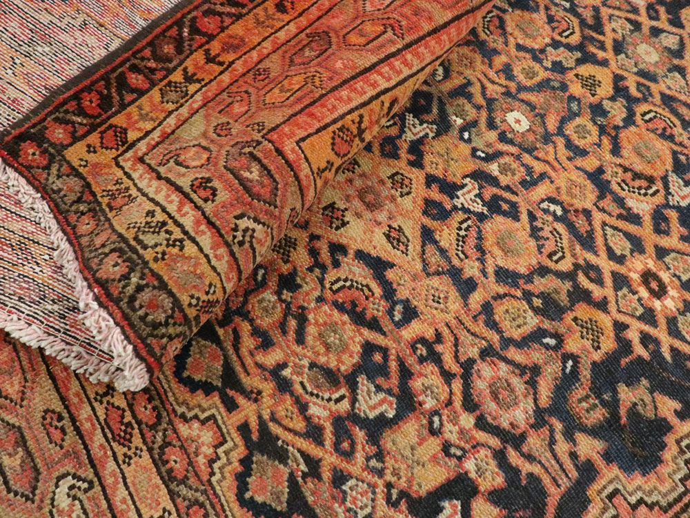 Antique Persian Malayer Gallery Carpet, No.9577 - Galerie Shabab
