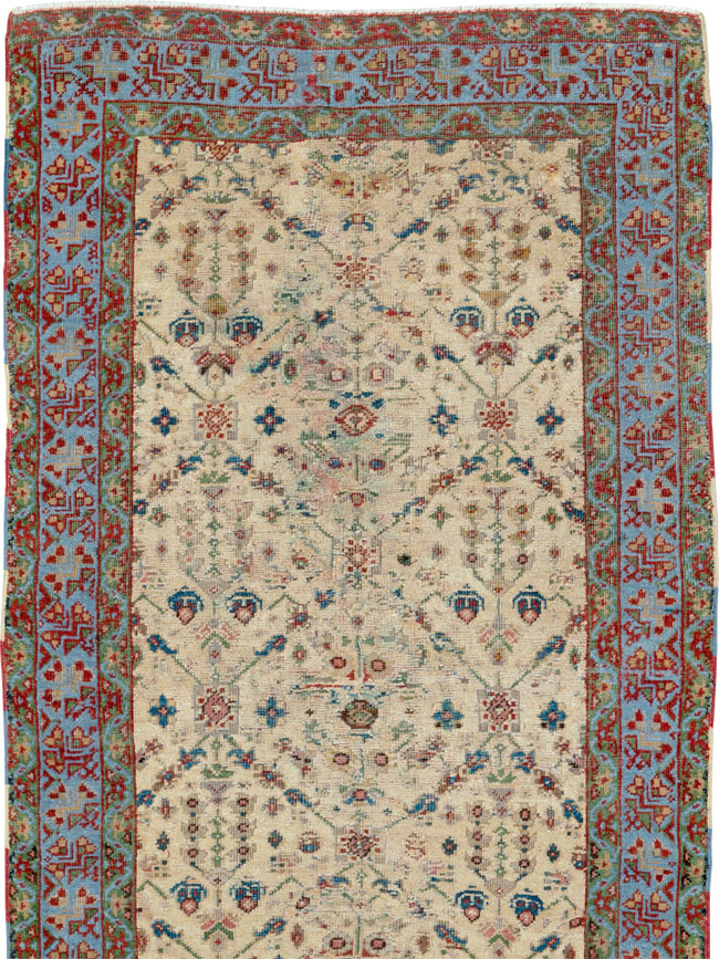Antique Persian Mahal Runner, No.9585 - Galerie Shabab