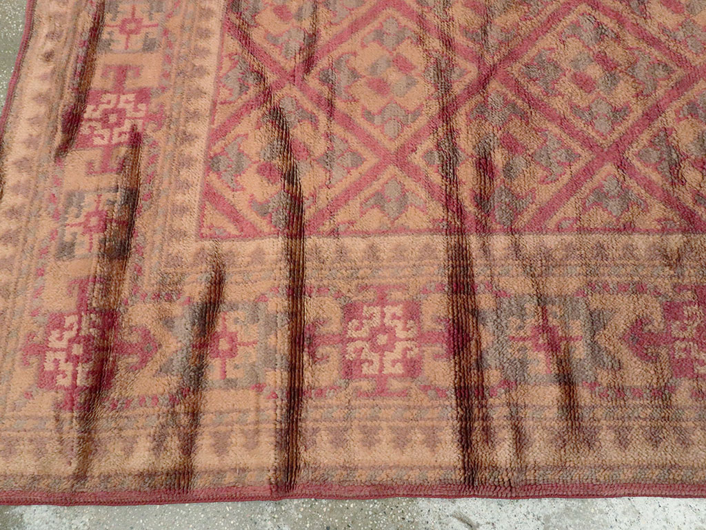 Vintage Austrian Continental Carpet, No.9595 - Galerie Shabab