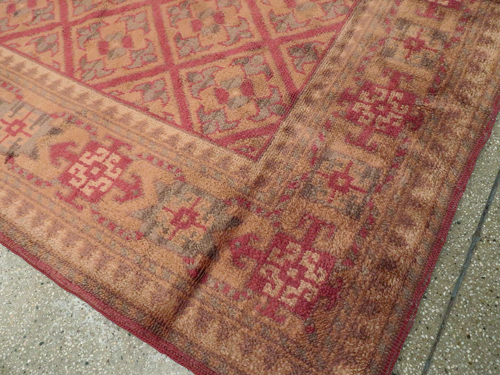 Vintage Austrian Continental Carpet, No.9595 - Galerie Shabab