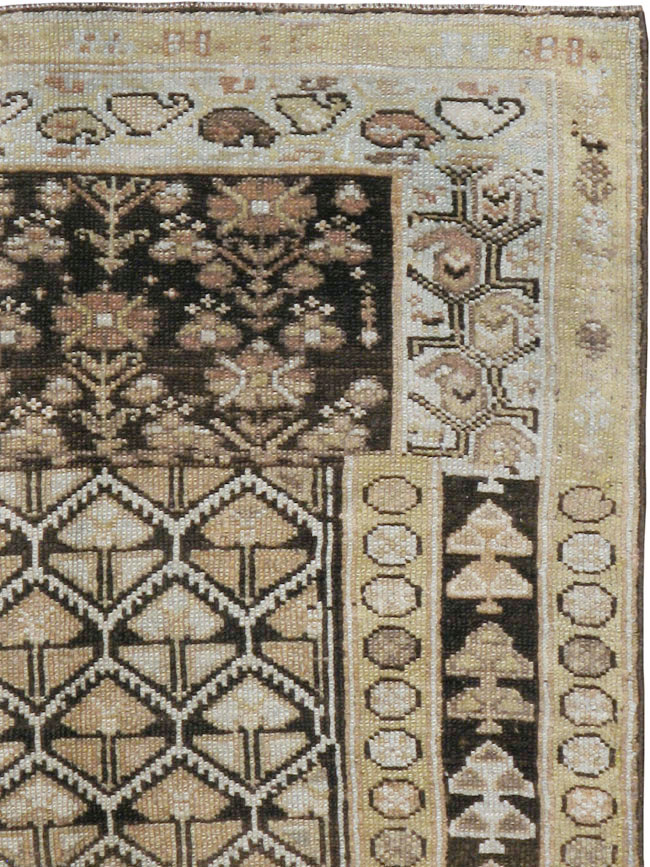 Antique Persian Kurdish Rug, No.9656 - Galerie Shabab