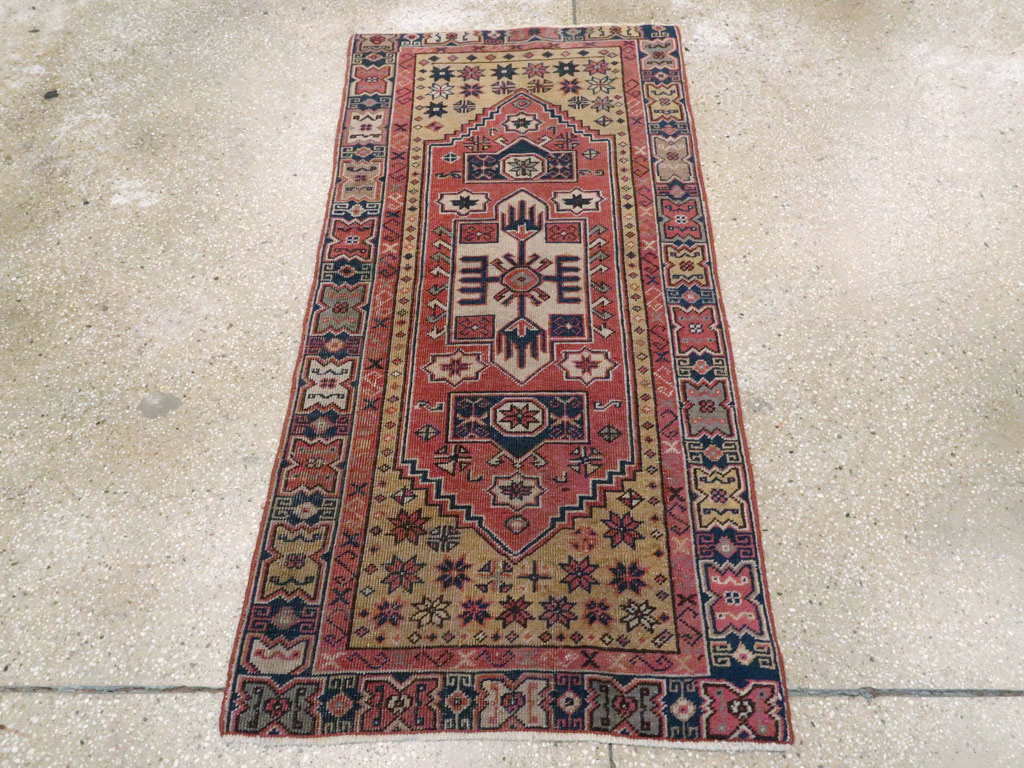 Vintage turkish Anatolian Rug, No.9660 - Galerie Shabab