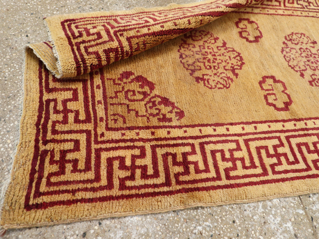 Vintage Chinese Art Deco Throw Rug, No.9714 - Galerie Shabab