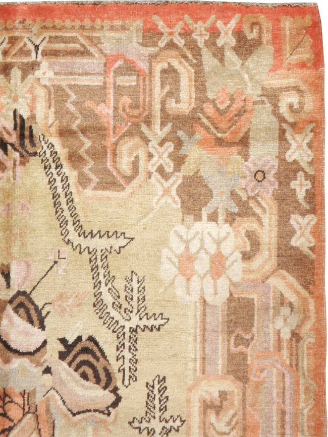 A Khotan Carpet, No.9744 - Galerie Shabab