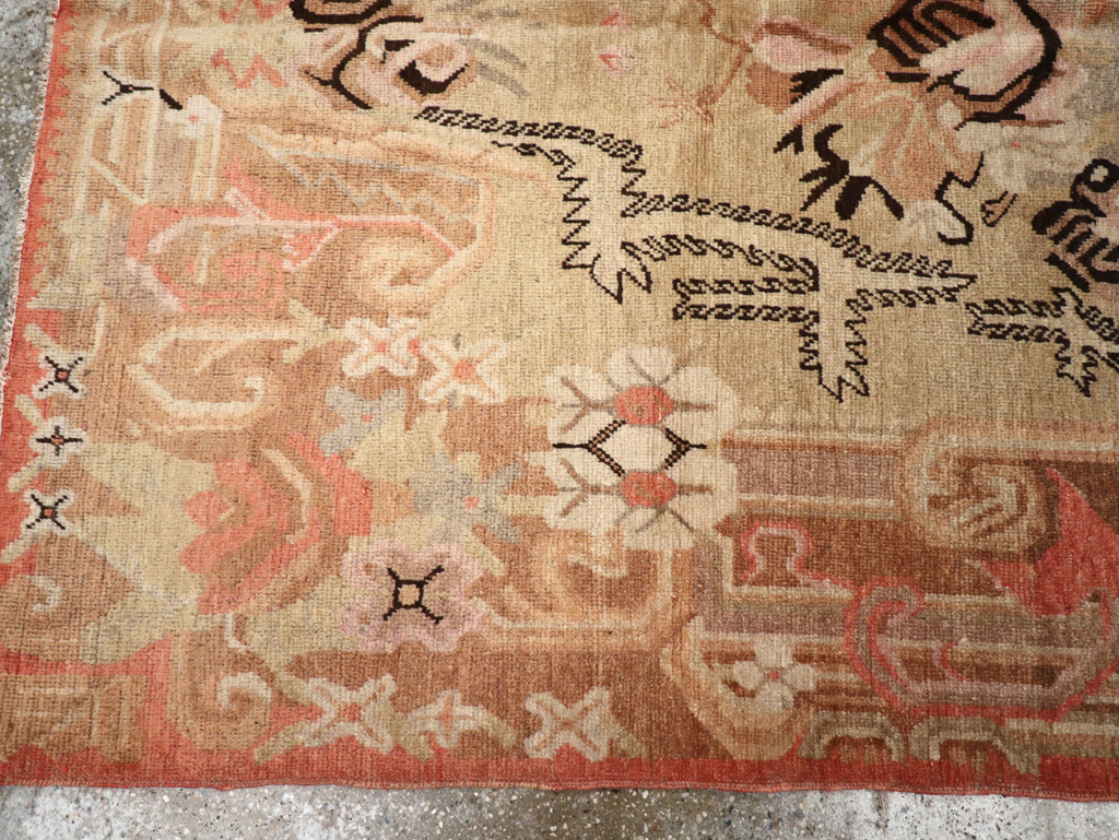 A Khotan Carpet, No.9744 - Galerie Shabab