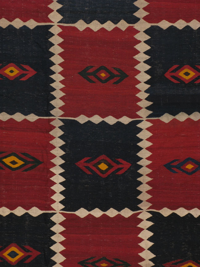 A Vintage Kilim, No.9784 - Galerie Shabab