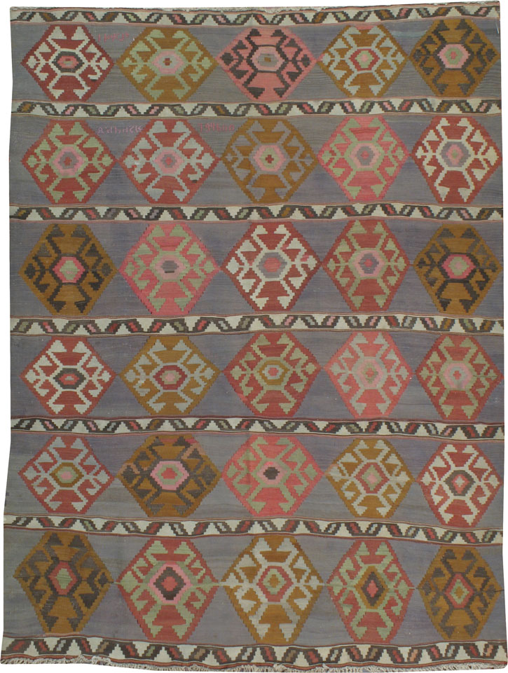 An Anatolian Kilim, No.9795 - Galerie Shabab