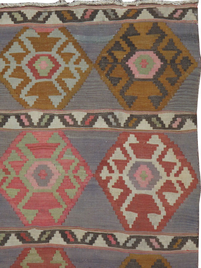 An Anatolian Kilim, No.9795 - Galerie Shabab