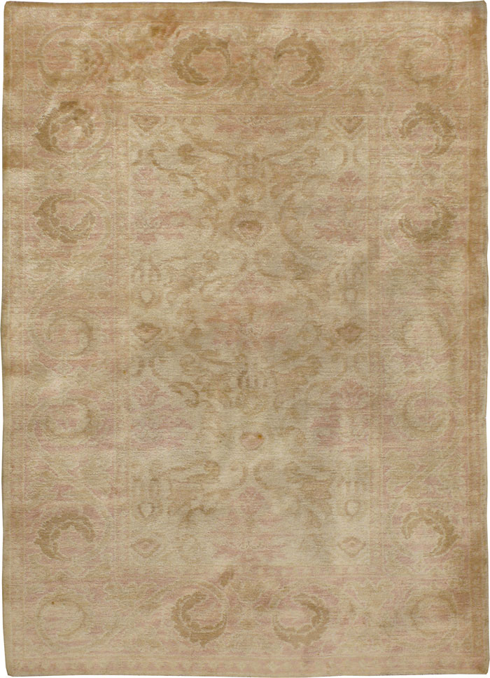 A Cuenca Carpet, No.9808 - Galerie Shabab