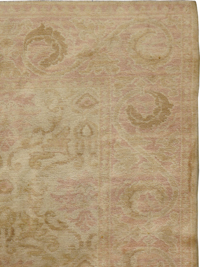 A Cuenca Carpet, No.9808 - Galerie Shabab