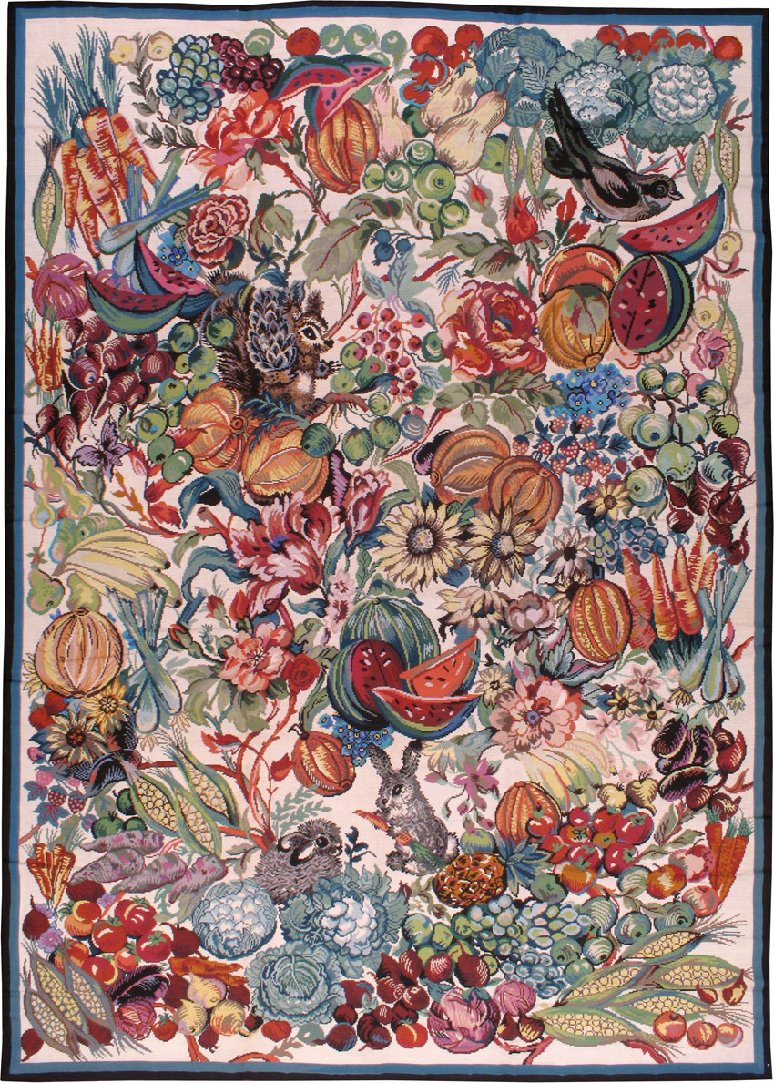 A Needlepoint Carpet, No.9814 - Galerie Shabab