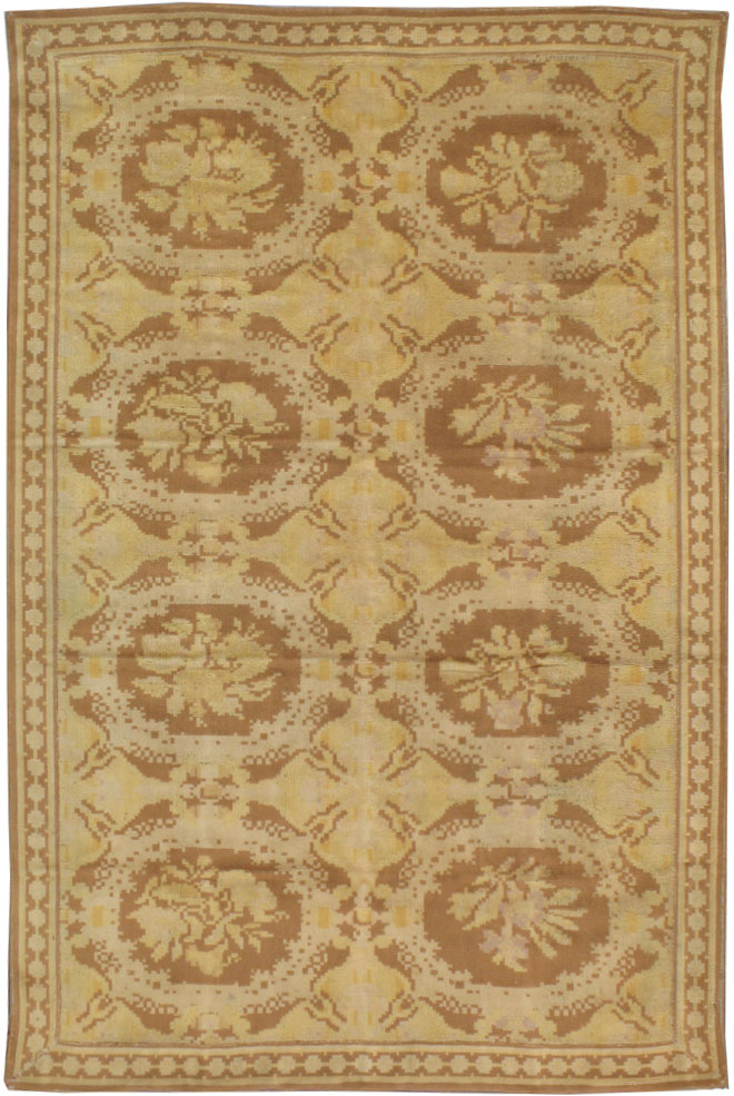 Vintage Portuguese Needlepoint Rug, No.9826 - Galerie Shabab