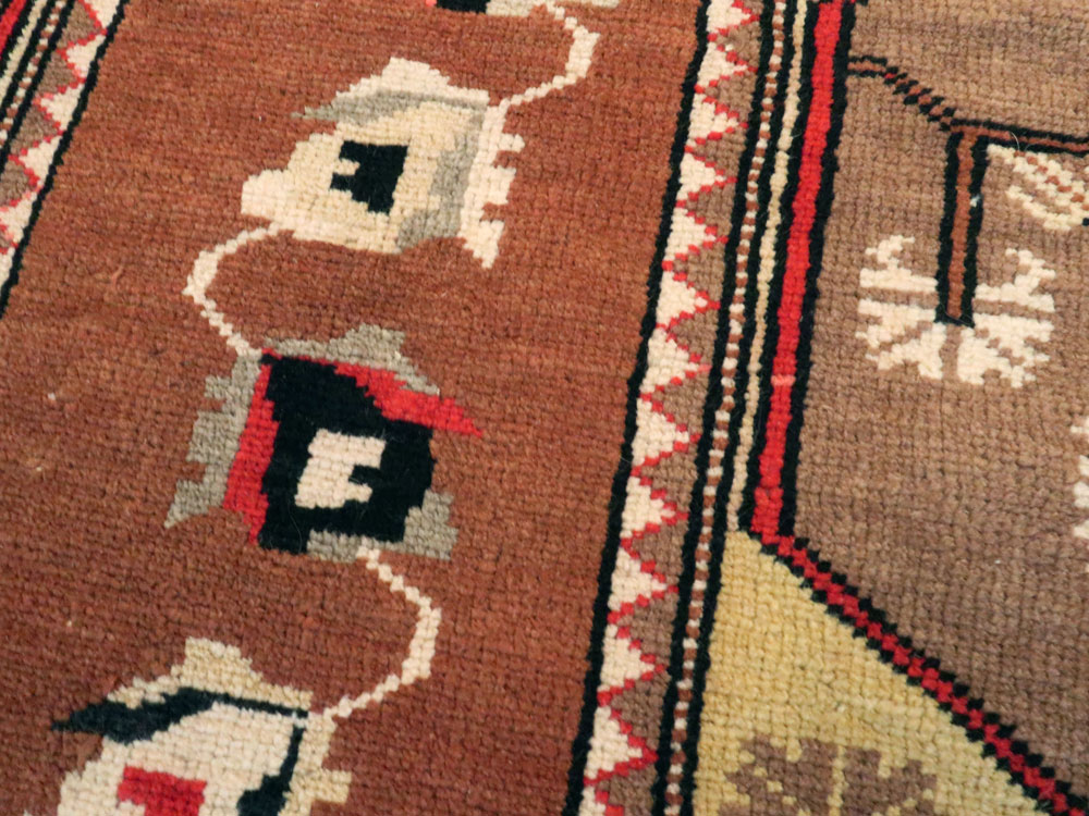 Vintage Turkish Anatolian Rug, No.9827 - Galerie Shabab