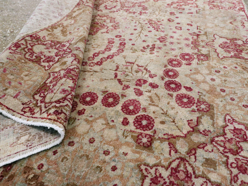 Antique Persian Lavar Kerman Rug, No.9830 - Galerie Shabab