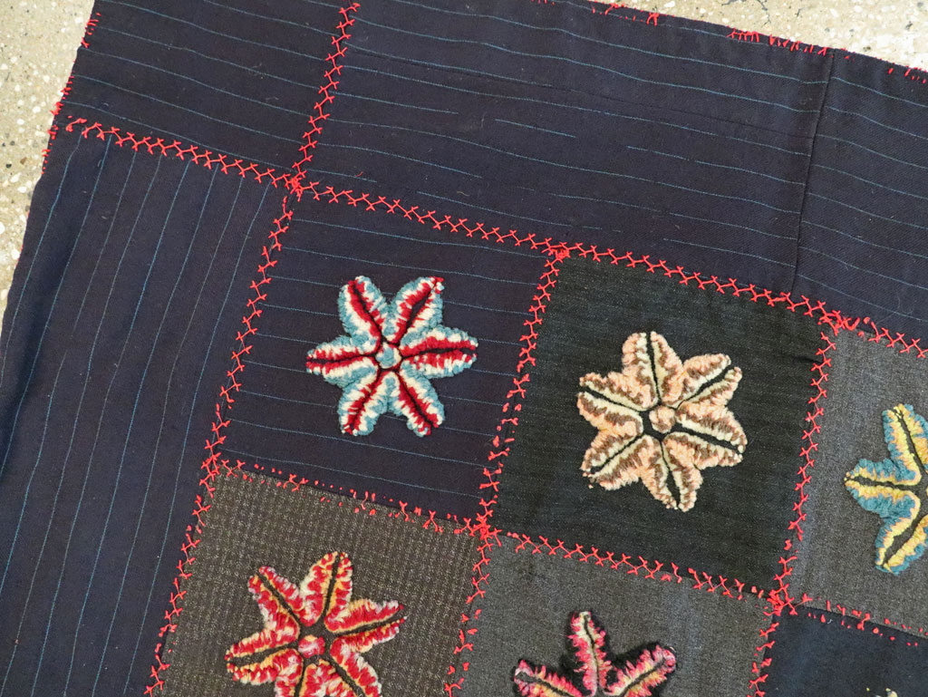 Antique American Embroidered Quilt, No.9865 - Galerie Shabab