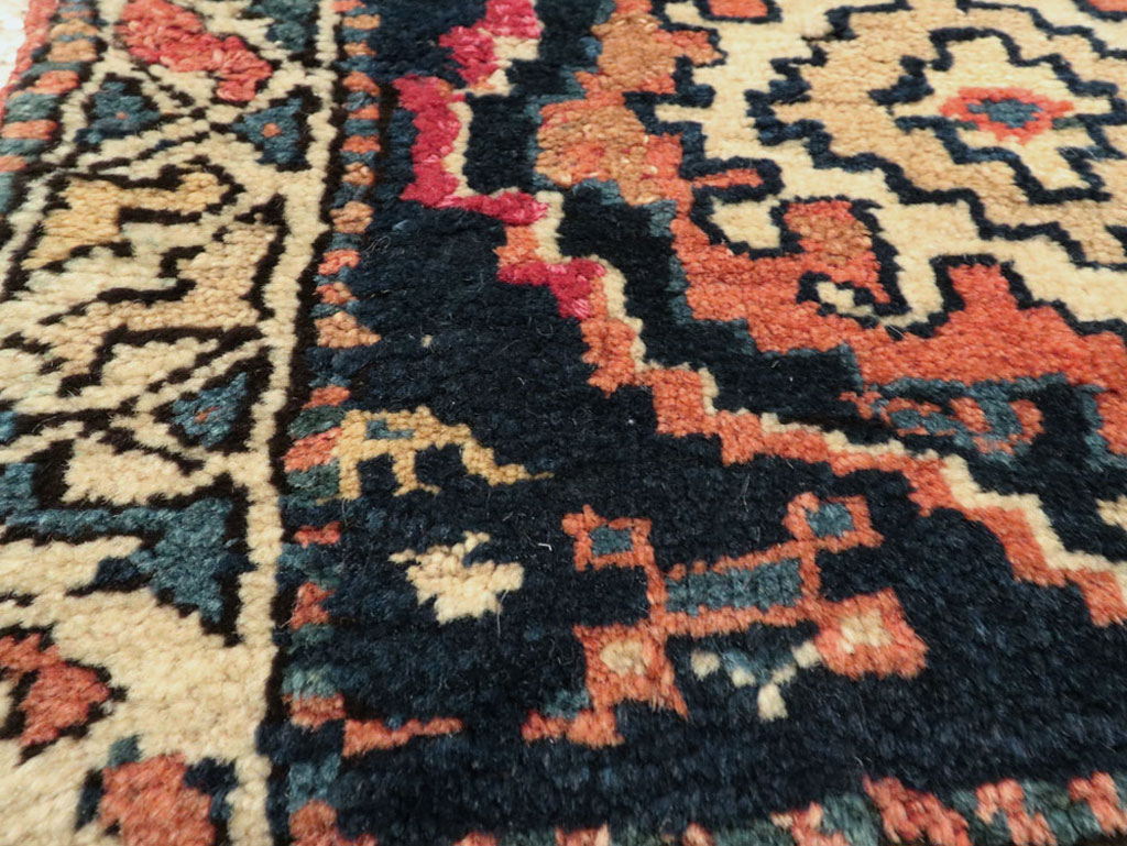 Antique Persian Northwest Rug, No.9871 - Galerie Shabab