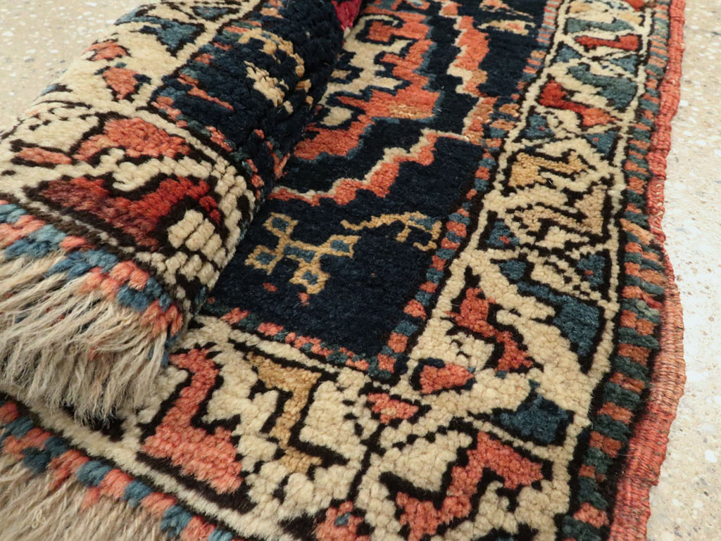 Antique Persian Northwest Rug, No.9871 - Galerie Shabab