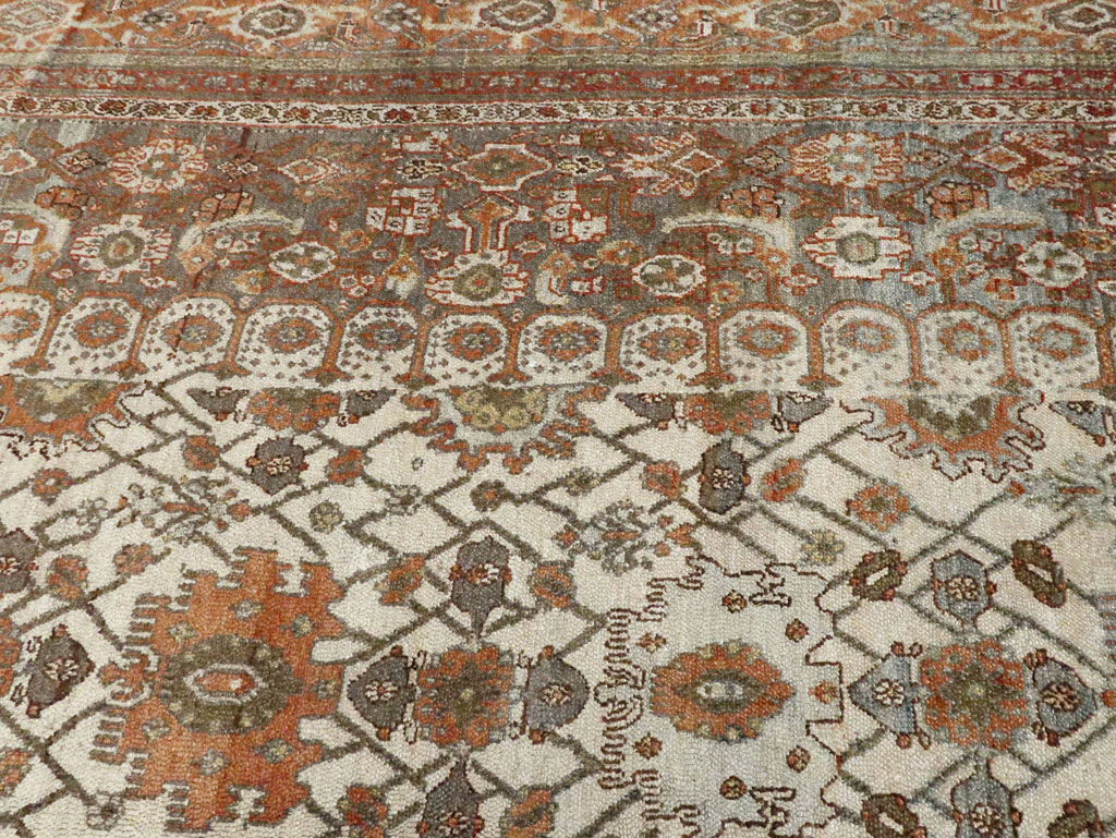 Antique Persian Bibikabad Carpet, No.9877 - Galerie Shabab
