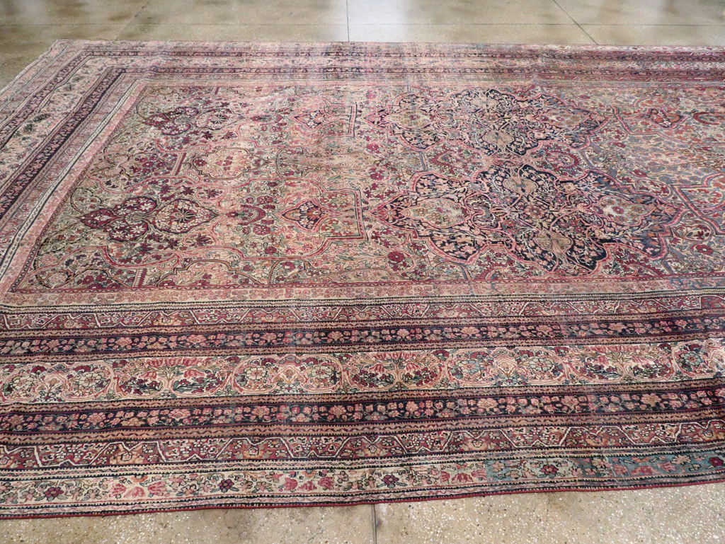 Antique Persian Lavar Kerman Carpet, No.9890 - Galerie Shabab