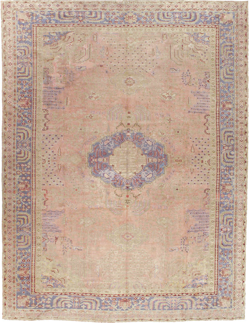 An Oushak Carpet, No.9920 - Galerie Shabab