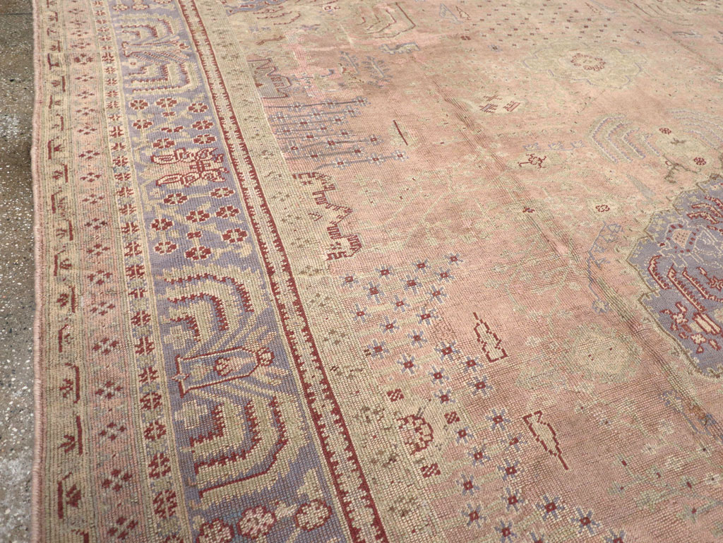 An Oushak Carpet, No.9920 - Galerie Shabab