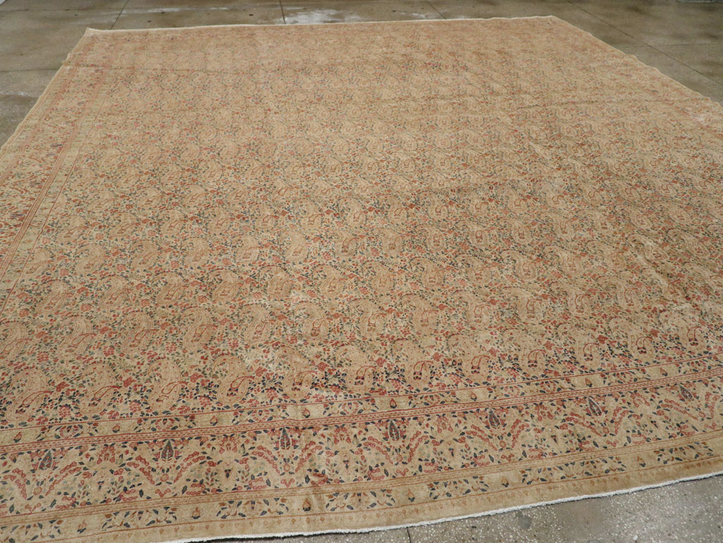 Antique Persian Kerman Square Carpet, No.9939 - Galerie Shabab