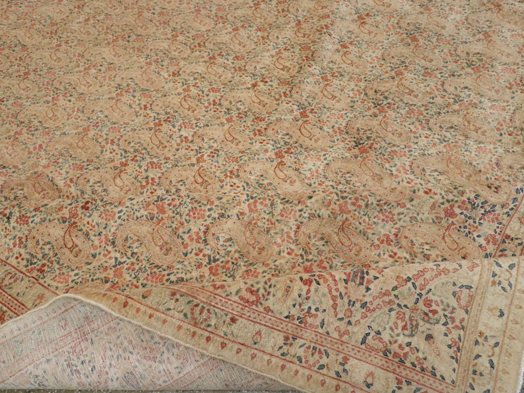 Antique Persian Kerman Square Carpet, No.9939 - Galerie Shabab