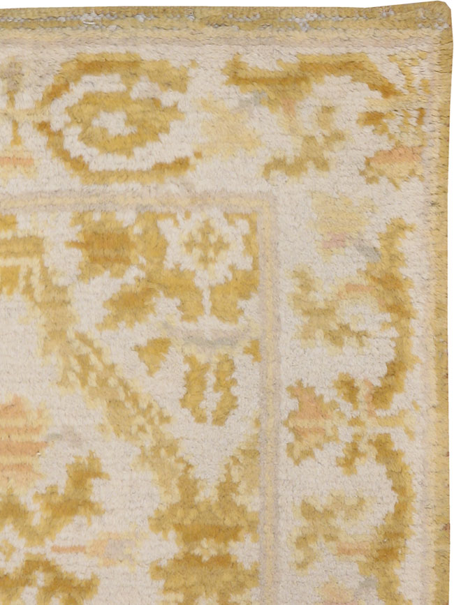 A Cuenca Rug, No.9943 - Galerie Shabab