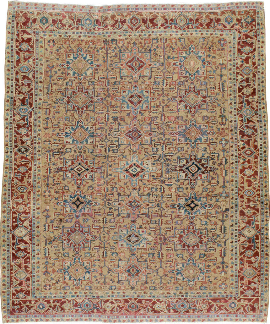 Antique Persian Heriz Square Carpet, No.9944 - Galerie Shabab