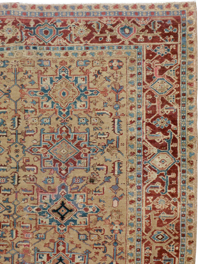 Antique Persian Heriz Square Carpet, No.9944 - Galerie Shabab