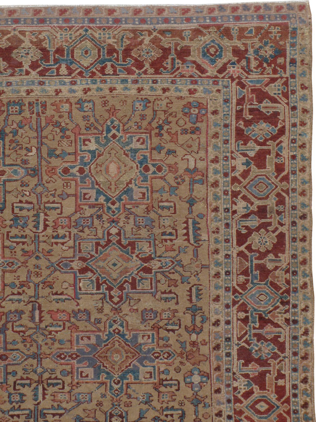 Antique Persian Heriz Square Carpet, No.9944 - Galerie Shabab