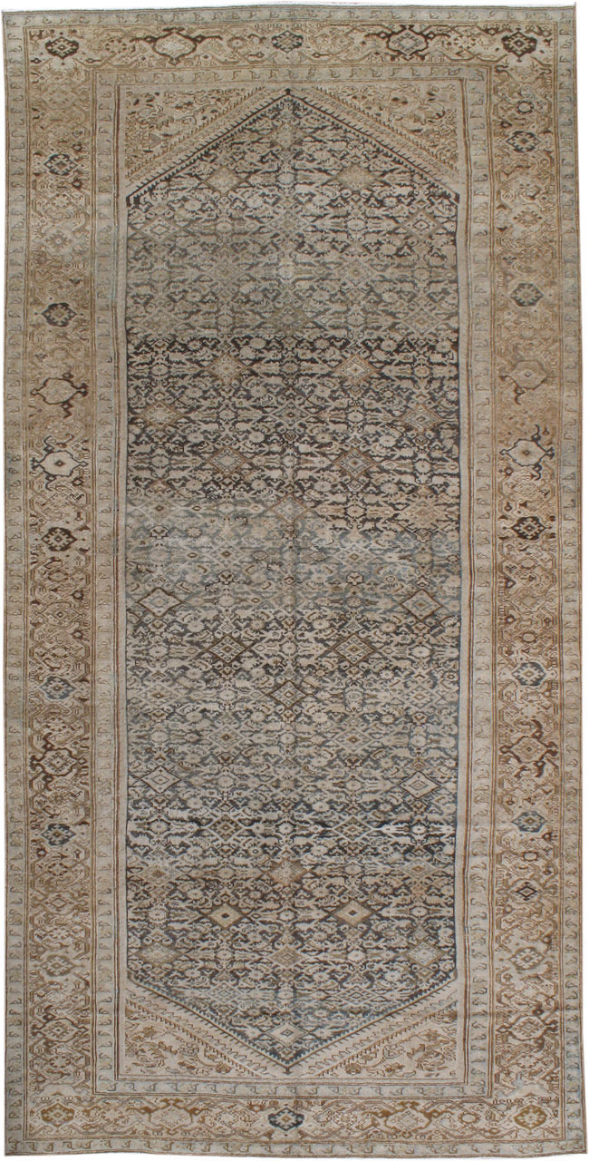 A Malayer Gallery Carpet, No.9945 - Galerie Shabab
