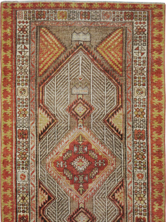 Antique Serab Runner, No.9950 - Galerie Shabab