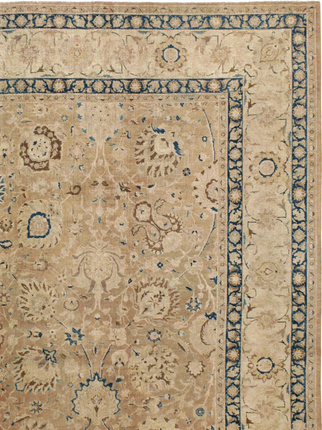 Antique Persian Tabriz Carpet, No.9985 - Galerie Shabab
