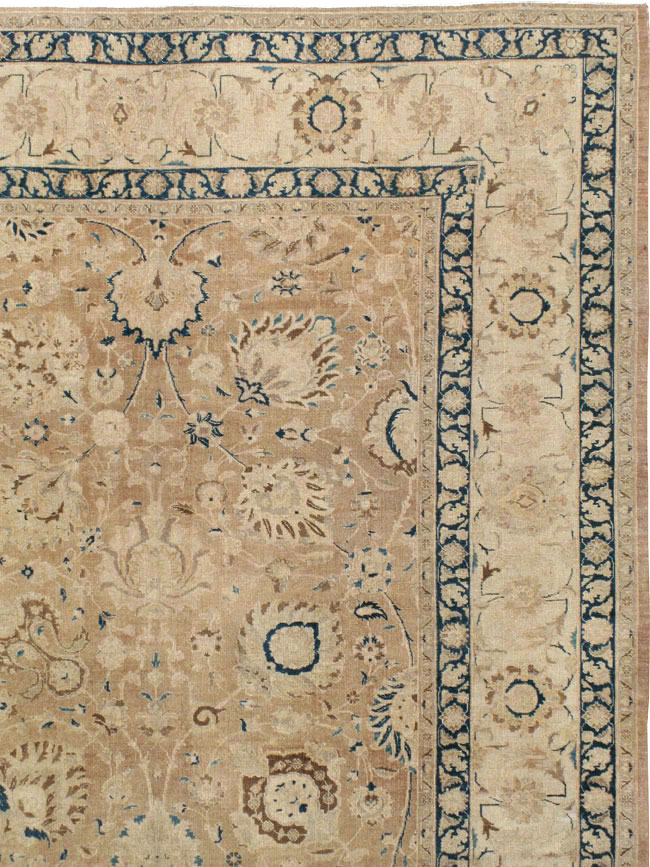 Antique Persian Tabriz Carpet, No.9985 - Galerie Shabab