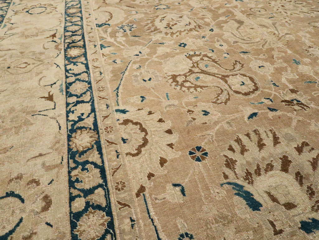 Antique Persian Tabriz Carpet, No.9985 - Galerie Shabab