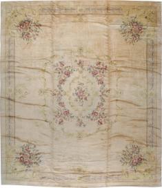 A Savonnerie Carpet, No. 12104 - Galerie Shabab 