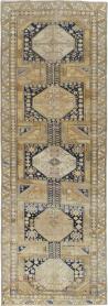 Antique Caucasian Shrivan Rug, No. 17747 - Galerie Shabab 
