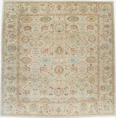 Modern Persian Sultanabad Oversize Square Carpet, No. 27972 - Galerie Shabab 